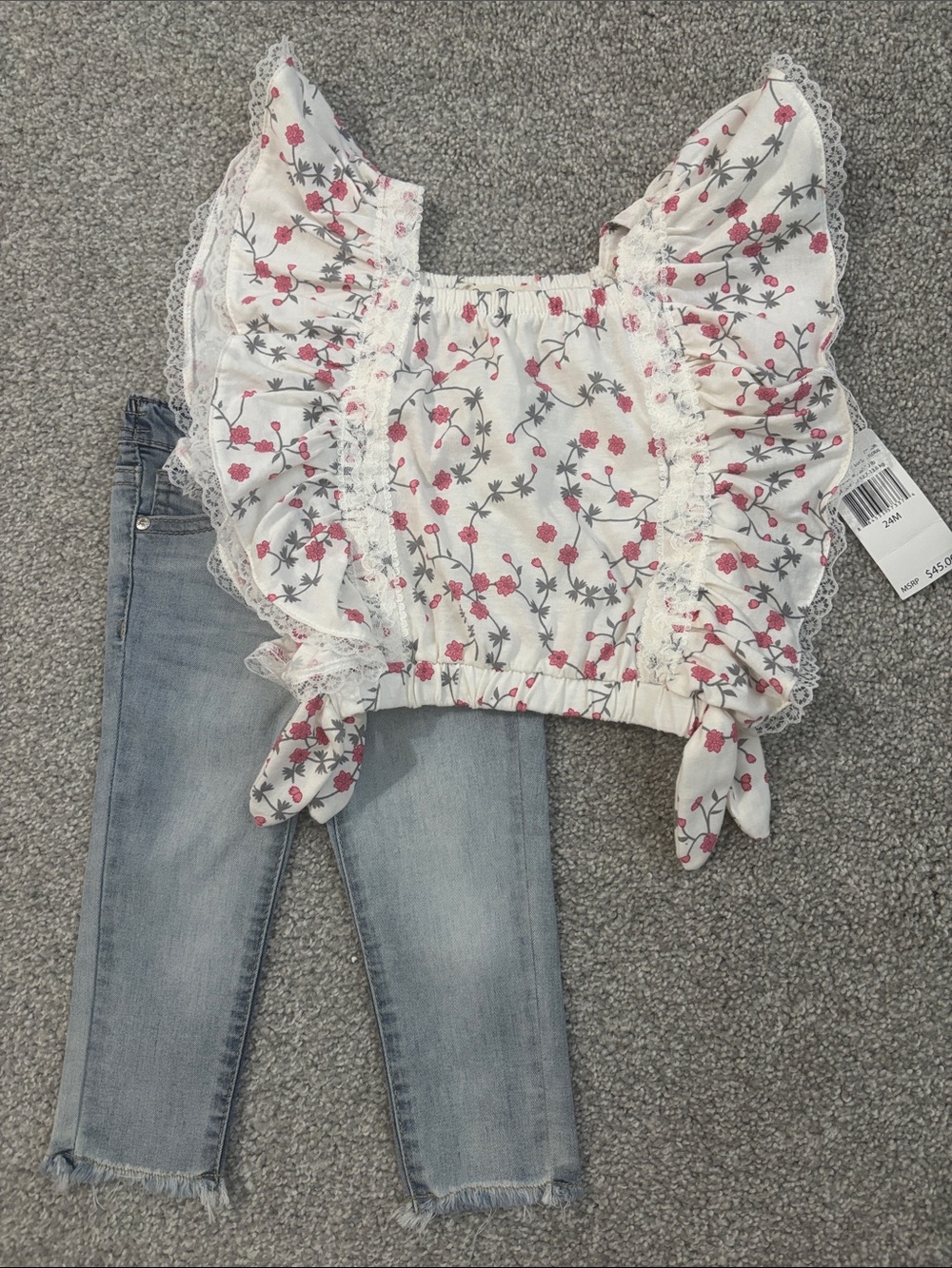 Jessica Simpson White Floral Ruffle Tie-Front Top - Pink & Gray Print